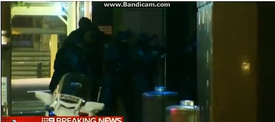 Sydney siege - Police Gunfires in cafe