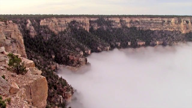 Une mer de nuages dans le Grand Canyon !