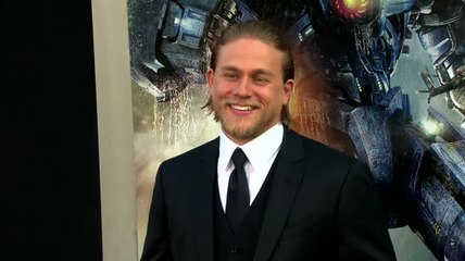 Charlie Hunnam de Sons of Anarchy es nuestro #ManCrushMonday