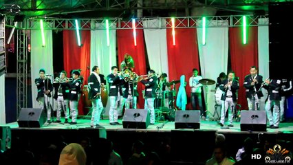 Banda El Limoncito " LA VAQUILLA " ( En Vivo Col. Renovacion 2014 )