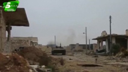 Syrian al Qaeda-linked group makes inroads near major highway