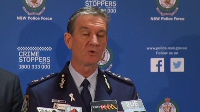 Three people killed, including gunman, in Sydney hostage siege