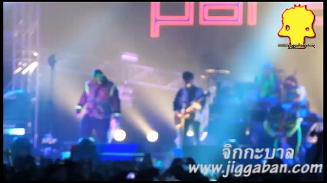 น้องเปิ้ล Paradox : Glow in The dark party concert