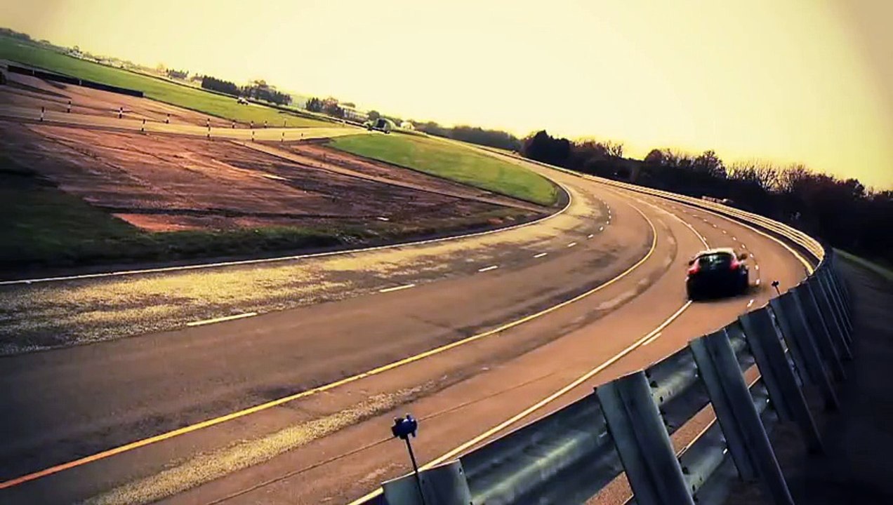 Asian Car Central - 2011 Nissan Juke-R Concept - Shakedown Testing