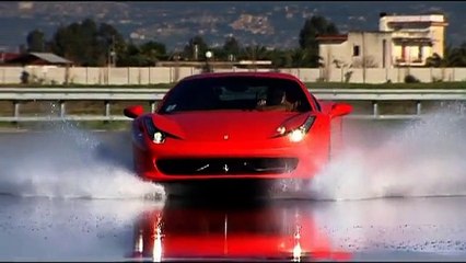 Super Car Central - 2011 Ferrari 458 Driving Footage(2)
