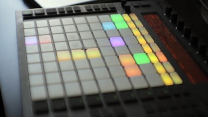 Statx - Mellow Mood [Ableton Push Performance]
