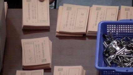 2014.12.14_三重１区開票所⑨_0.53.23.12-1.01.52.12