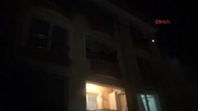 Bursa Apartmanın Bodrum Katında Çıkan Yangın Paniğe Neden Oldu