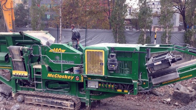 MOBİLE CRUSHER, MOBİL KONKASÖR, MCCLOSKEY J40, MC CLOSKEY J 40, MC CLOSKEY J40, MCCLOSKEYSEYYAR KONKASÖR, TAŞ KIRMA TESİSİ, TAŞ ELEME TESİSİ, ÇENELİ KONKASÖR, DARBELİ KONKASÖR, IMPACT KONKASÖR