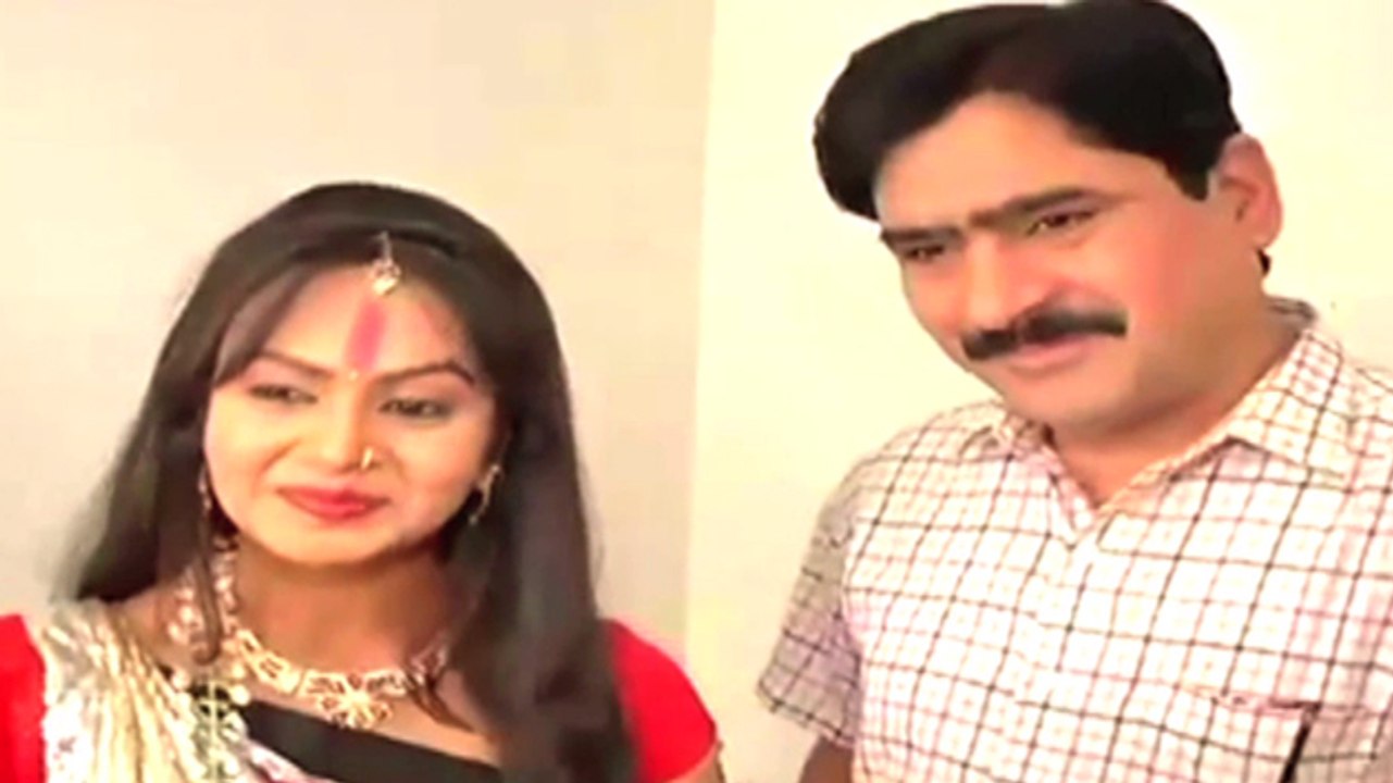 Bobby Turns Bobbyeshwary Devi | 'Neeli Chatri Waale'