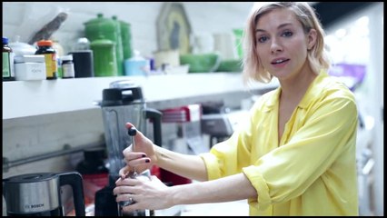La vie « normale » de Sienna Miller pour le Vogue américain