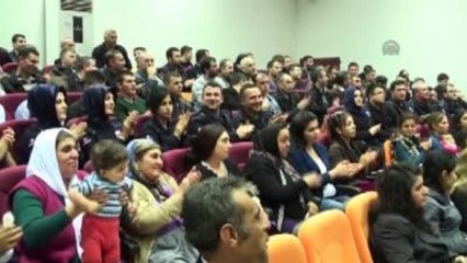 Cezaevinde Türk Halk Müziği Konseri