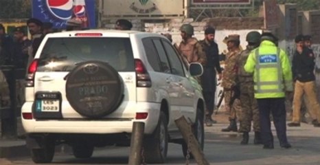 Pakistan'da Okula Silahlı Baskın: 104 Öğretmen ve Öğrenci Öldü