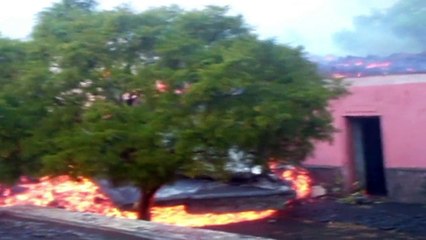 Cap-Vert: la lave du Pico do Fogo a détruit deux villages
