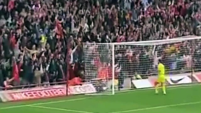 Les plus beaux buts de Thierry Henry (2/5): Arsenal-Charlton (2004)