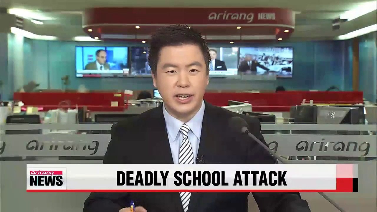 At least 100 killed in Taliban attack on Pakistan school