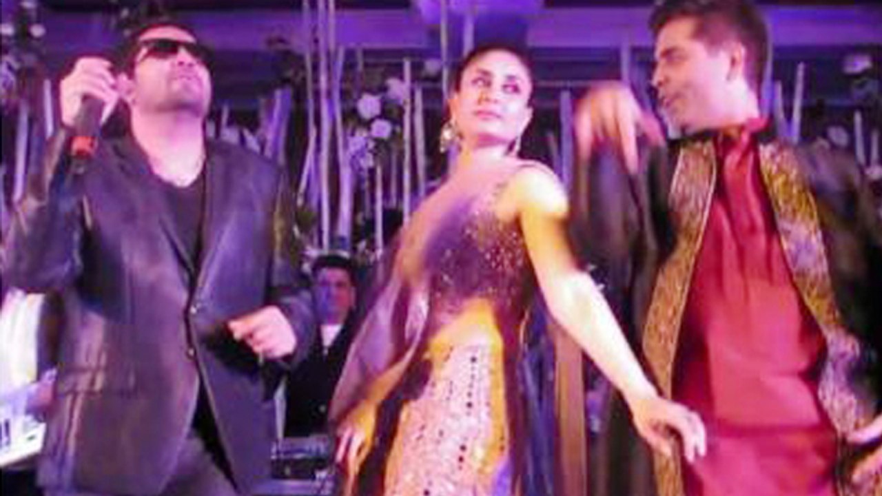 Kareena Kapoor's EMBARRASSING DANCE
