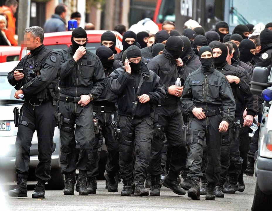 Souvenirs de reportage : "L'assaut contre Merah, c'est 230 tweets en 32 heures"