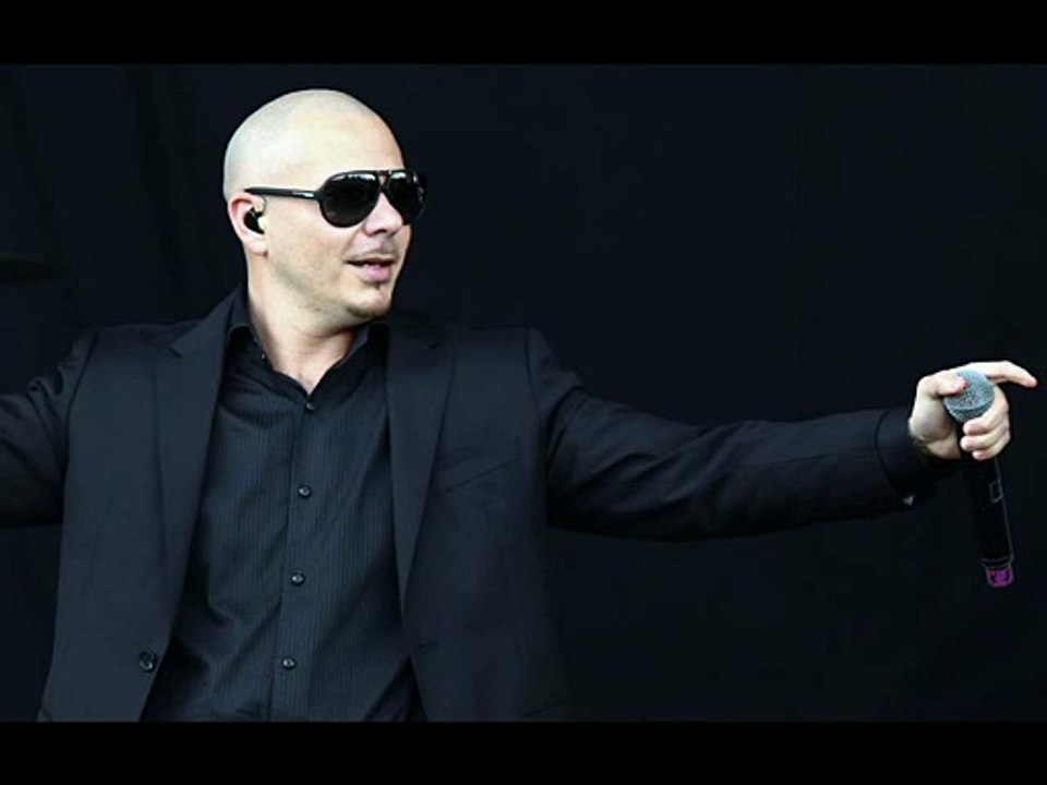 Pitbull - Give Me Everything Karaoke