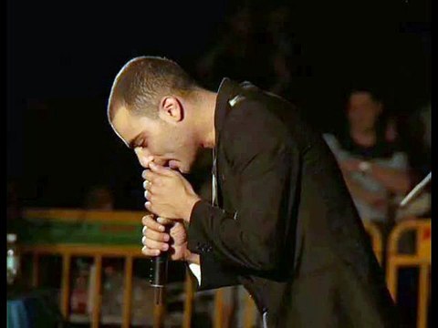 שיר לוי - בורח מהכל קריוקי