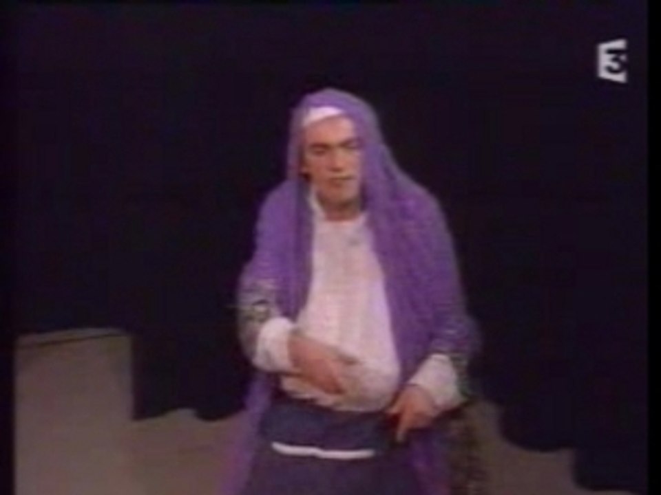 Elie Kakou - Mme Sarfati au magasin