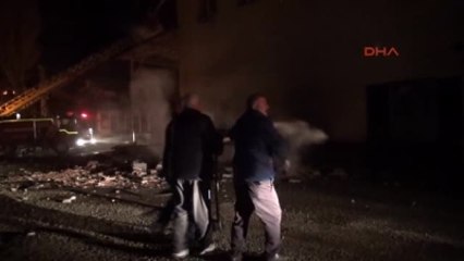 Fabrikadaki Yangın Korkuttu