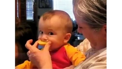 baby eat lemon very funny
