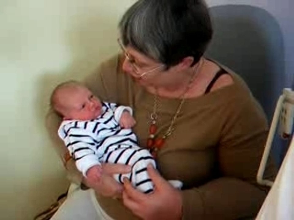 sofia et sa mamie à la clinique