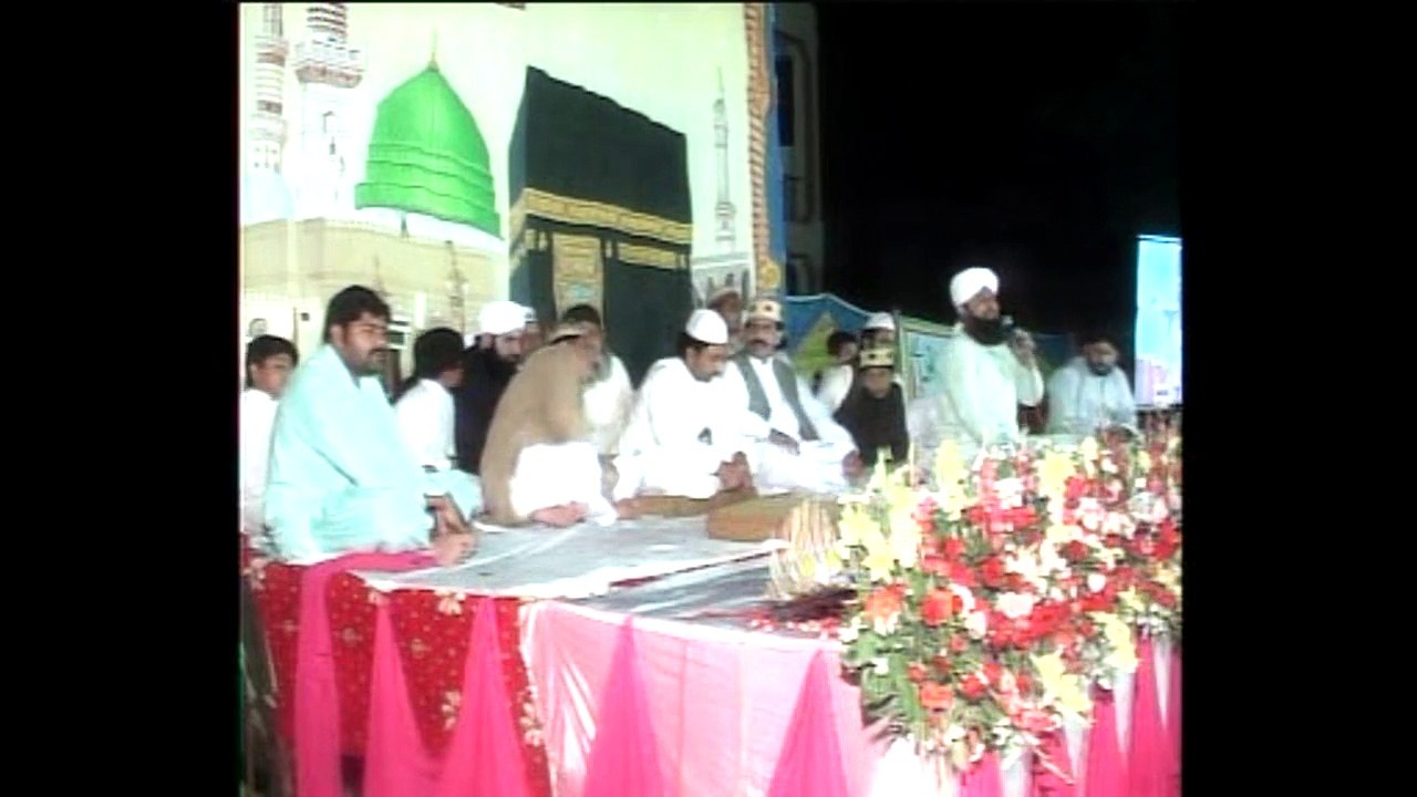 Kyun Kar Na Mare Dil Mein Ho Ulfat Rasool Ki | Beautiful Naat by Owais Qadri