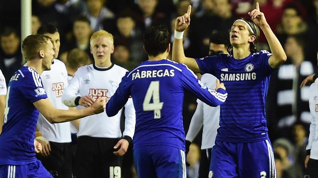 Mourinho lauds 'professional' Chelsea