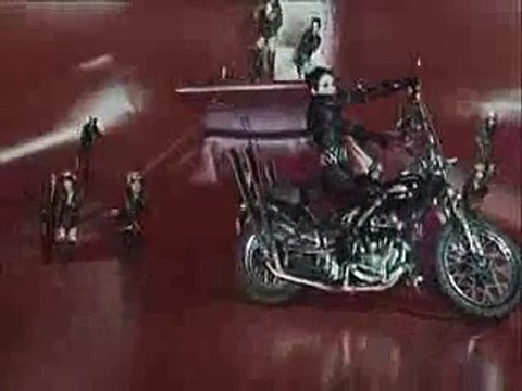 Zizi Jeanmaire(67)- A bride abattue