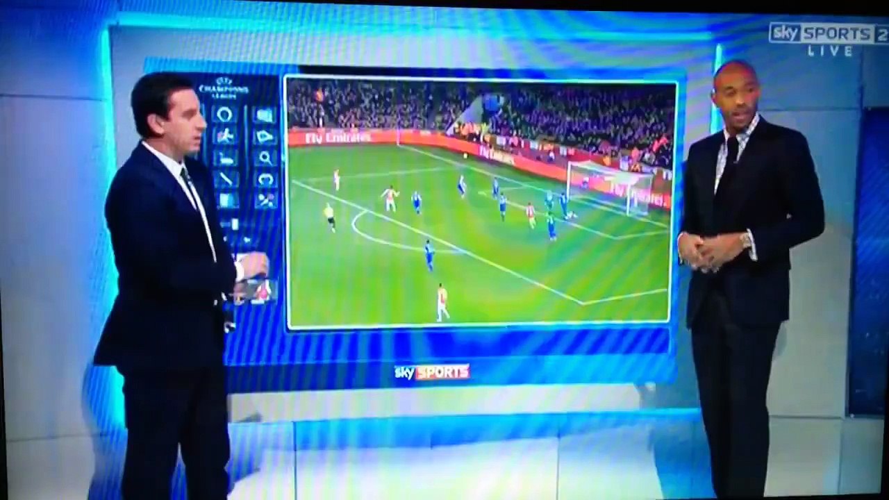 (114) Gary Neville & Thierry Henry Own Jamie Redknapp