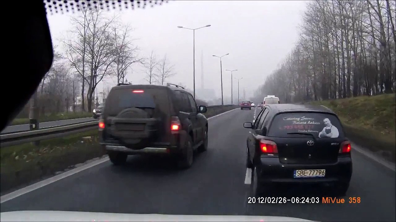 Road Rage : gun fire (Poland)