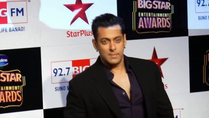 B Town wants Salman SRK and Aamir together in a film