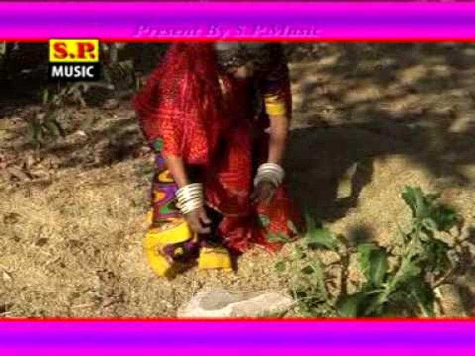 Bhairuji Mandiriye Main Bheed Ghani - Sonada Ra Bhairuji Ro Melo Lage