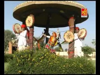 Nakhrali Banni Ko Thumko - Mhari Nakhrali Banni Ka Alag Hi Thumka