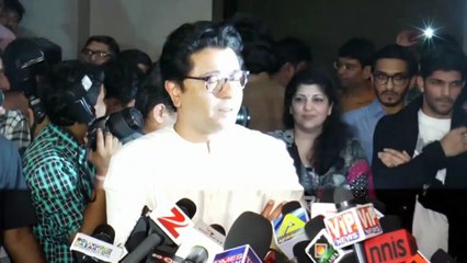 Aamir Khan watches 'PK' with Sachin Tendulkar & Raj Thackeray