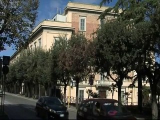 PROVINCE LUCANE: IN TROPPI? MATERA 17-12-2014