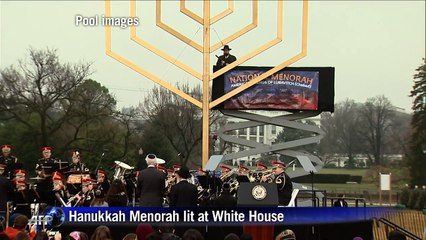 Hanukkah Menorah lit at White House
