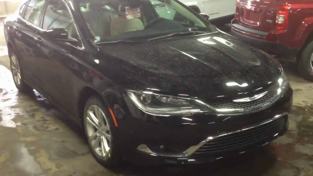Chrysler 200 Limited Noir 2015 a vendre