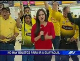 Hinchas quiteños de Barcelona con boleto en mano intentan llegar a Guayaquil