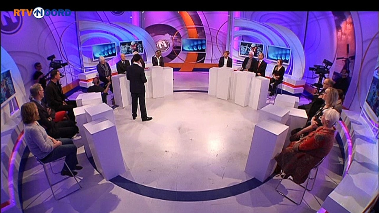 Minister Kamp debatteert met Groningers over gasbesluit - RTV Noord