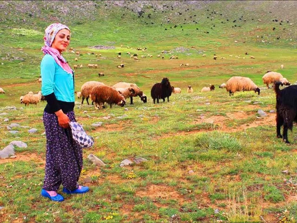 OZAN AŞIK İMAMİ ANISINA DAVUL ZURNA İLE AĞ GELİN MEKANIN CENNET OLSUN BÜYÜK İNSAN.