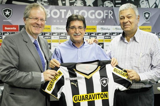 René chega ao Botafogo para encarar maior desafio da vida