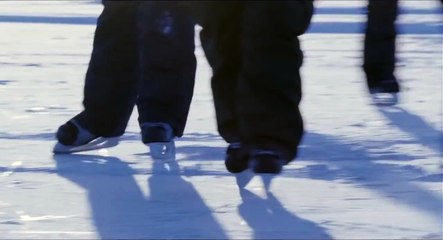 SKATING TO NEW YORK (2014) FINDING THE TRUCK