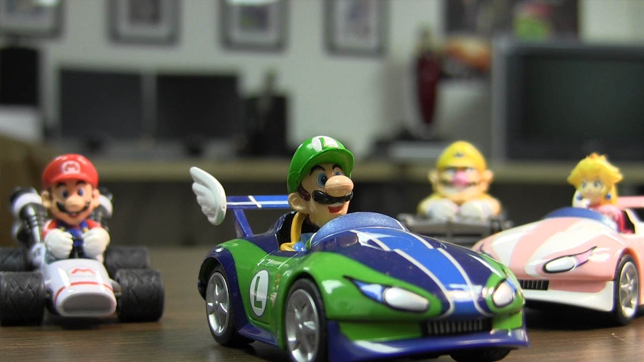 CGR Undertow - MARIO KART PULL-BACK RACERS Toy Review