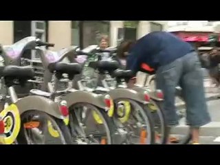 Foot 2007 - Teaser (Rémi GAILLARD) BY place 2 Hina khan