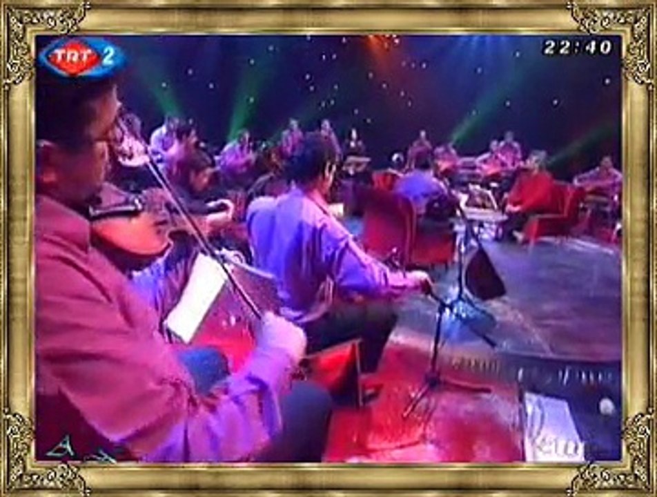 Muzaffer ERTÜRK *Kaşların Keman Senin*