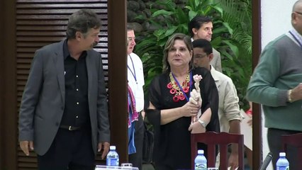Colombian conflict victims call for peace talks