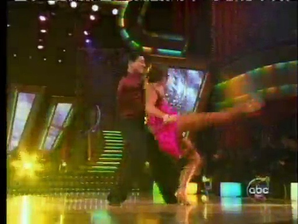 Mario Lopez & Karina Smirnoff - Samba - Finale